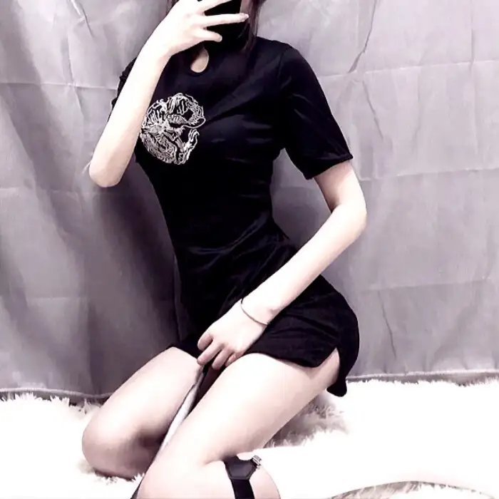 他们是在玩火